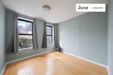 3 BR in New York City