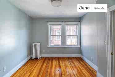 6 BR in Boston