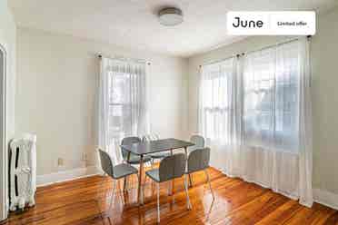 6 BR in Boston