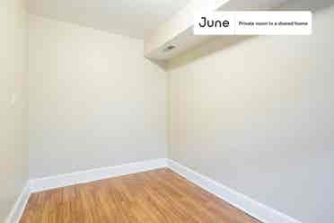 3 BR in Chicago