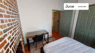 2 BR in New York City