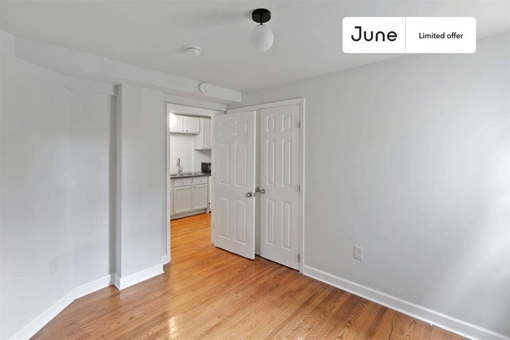 2 BR in Washington DC