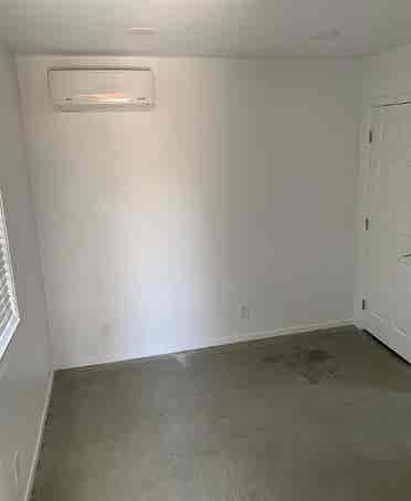 Cozy i Bedroom Unit for Rent