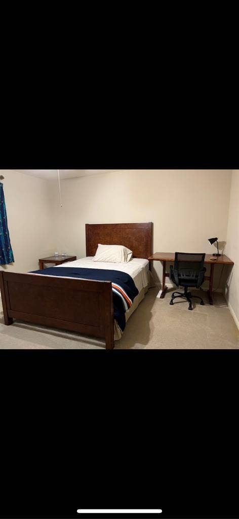 Fully furnished room in Stafford Tx