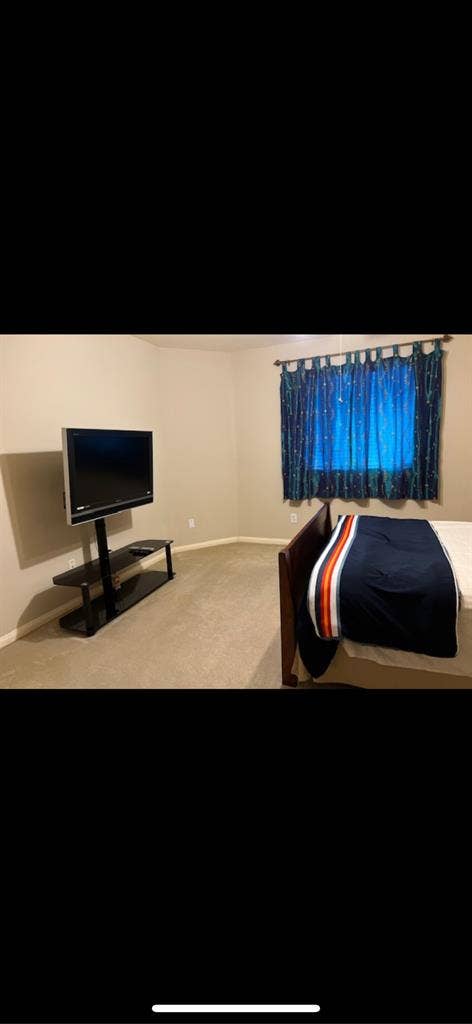 Fully furnished room in Stafford Tx