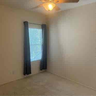 Room in Rocklin/Roseville