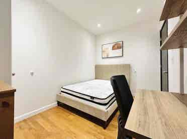 Bright bedroom in Upper West side