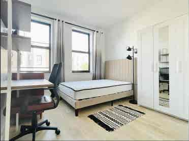 Furnished Room in Luxury Bldg