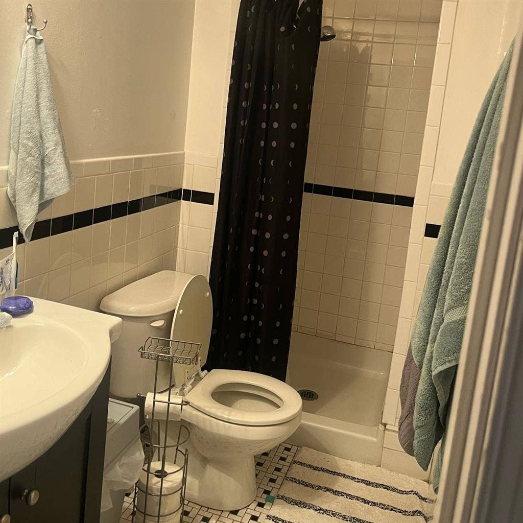 Roommate needed!! $ a month!