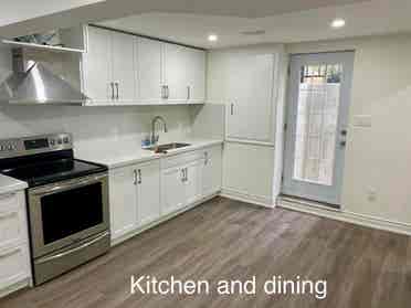 2 Bed 1 Den 1 Bath Separate Entranc