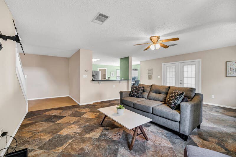 1 BR in Pflugerville