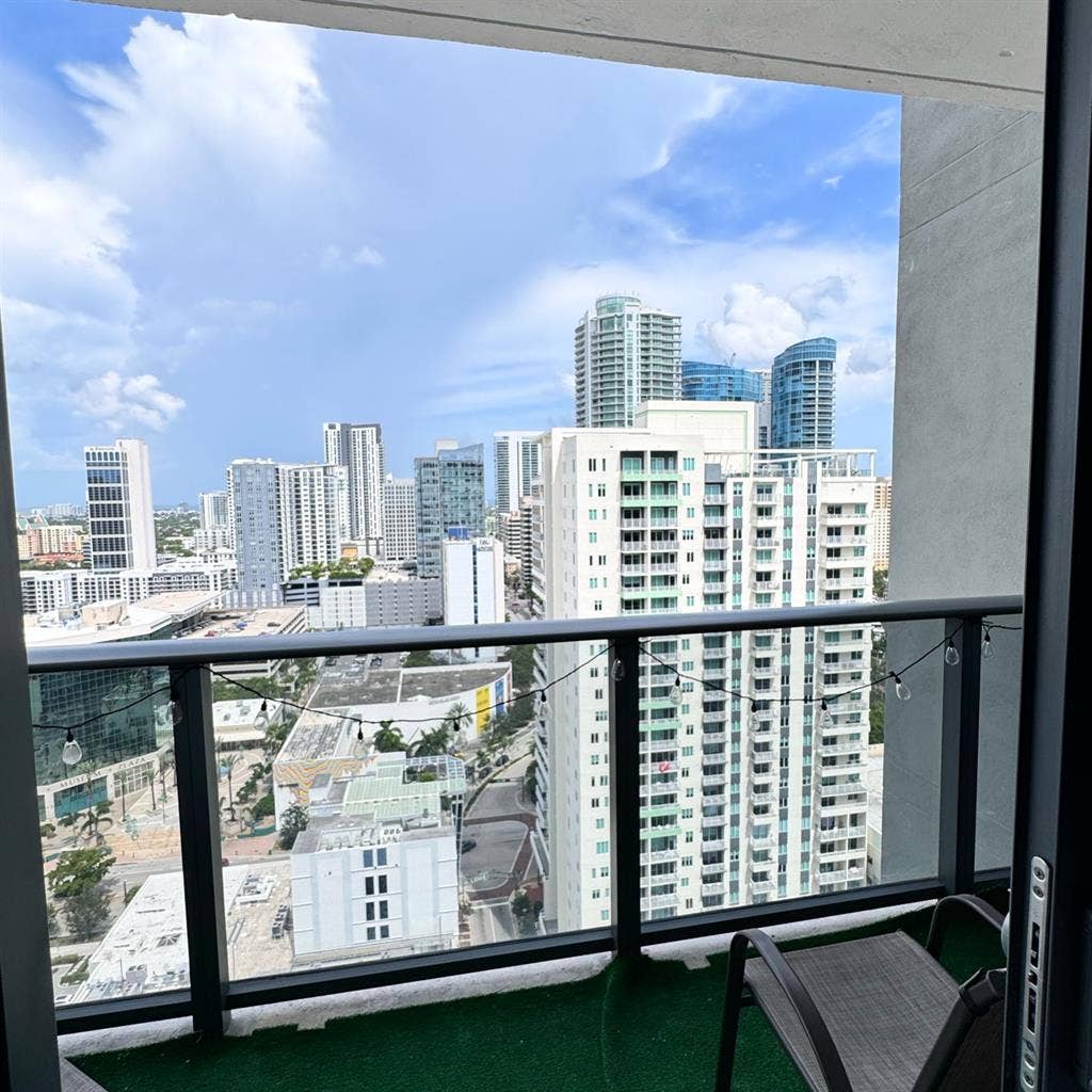 Luxurious Apt - Las Olas - Dec 1st