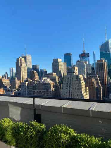 😍Sunny Room in Midtown South😍