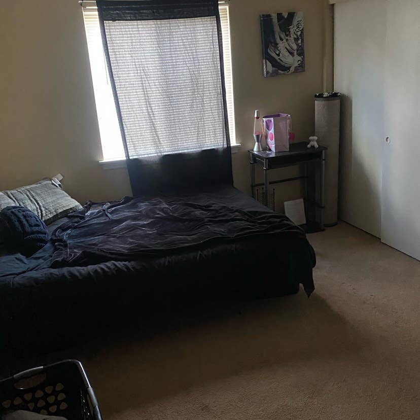 1Bed/
1Bath