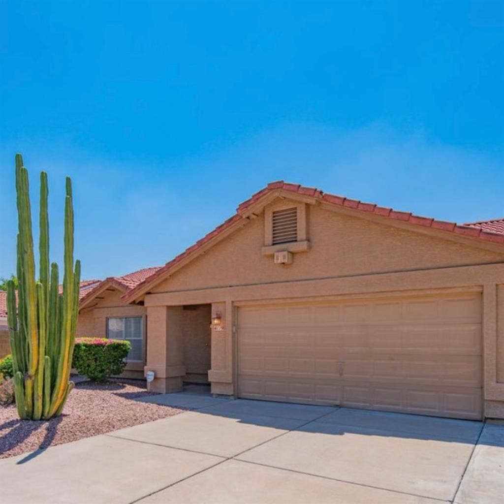 Second bedroom in North Phoenix