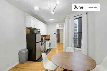 3 BR in New York City