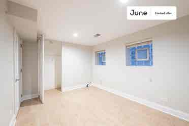 4 BR in Chicago