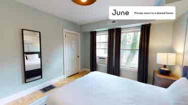 7 BR in Boston