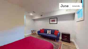 2 BR in Washington DC