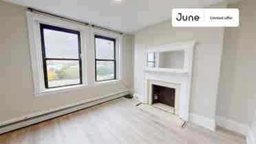 4 BR in Boston