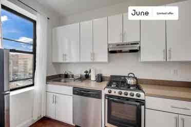 4 BR in New York City