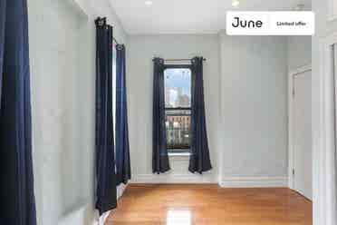 2 BR in New York City