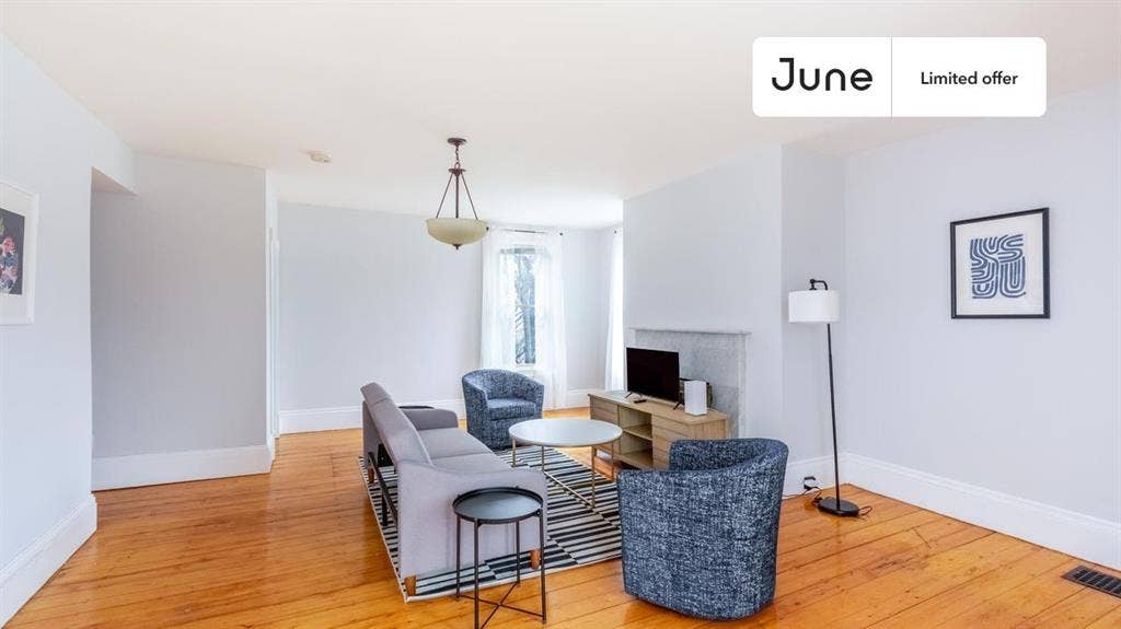 5 BR in Boston