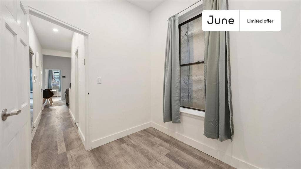 2 BR in New York City