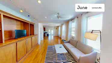 6 BR in Boston