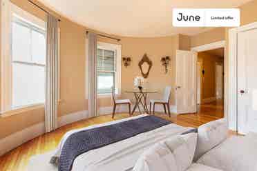 6 BR in Boston