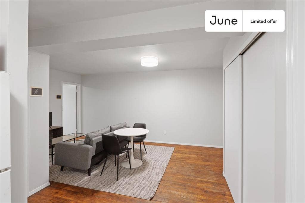 2 BR in New York City