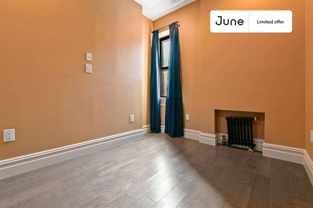 3 BR in New York City