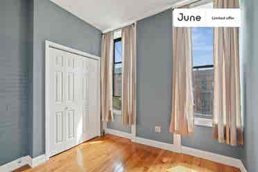 2 BR in New York City