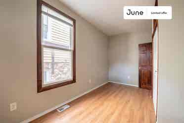 4 BR in Chicago