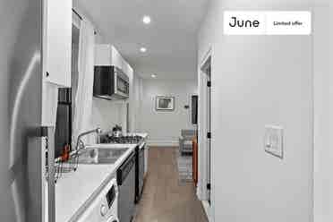 2 BR in New York City