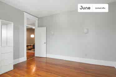 4 BR in Boston