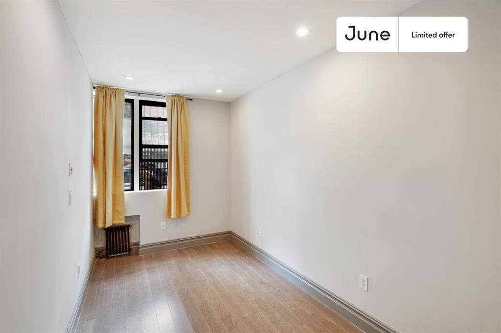 3 BR in New York City