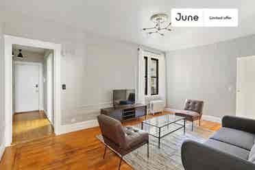 2 BR in New York City