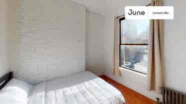 2 BR in New York City