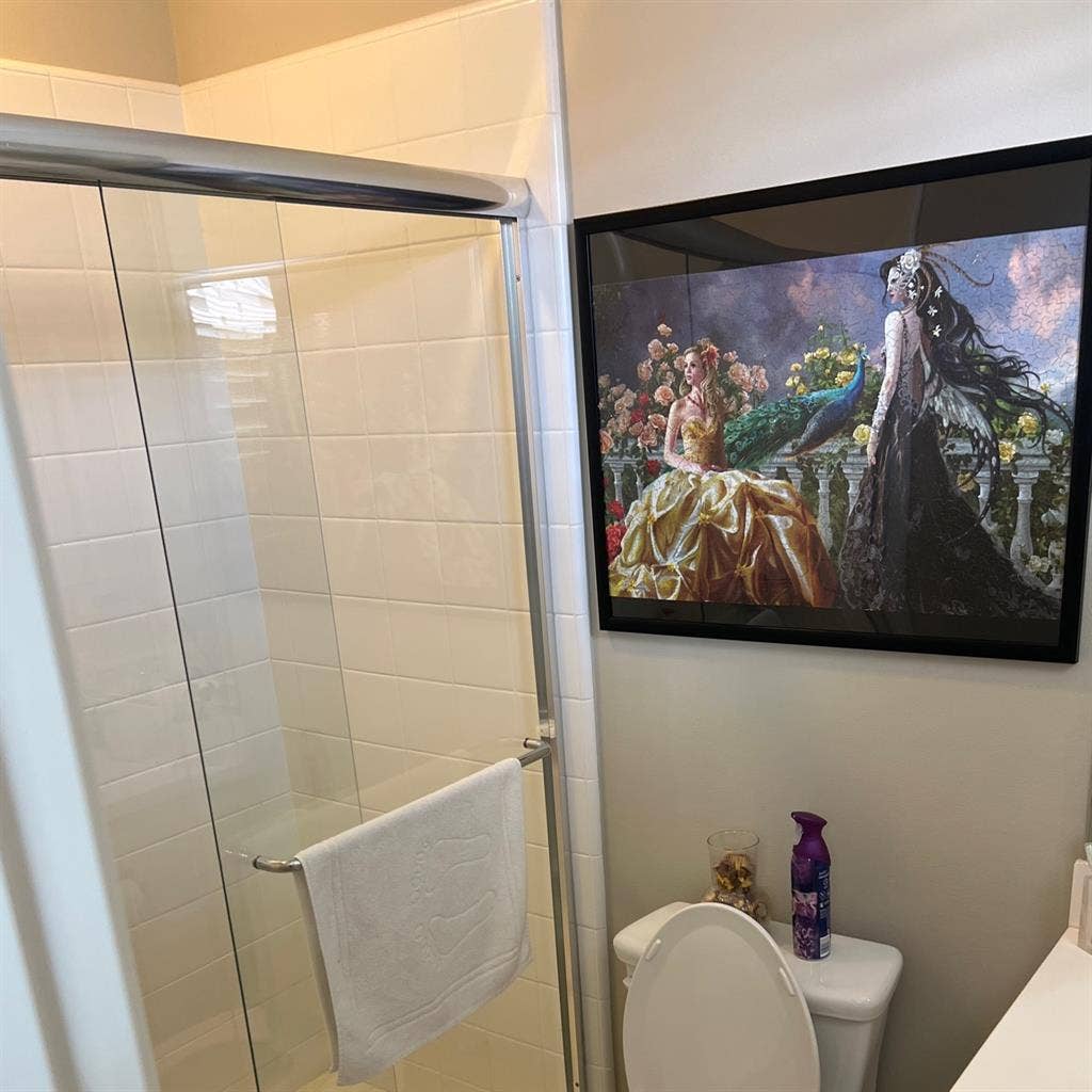 Room for rent in Irvine CA