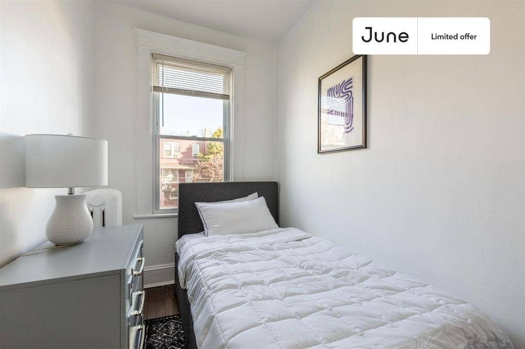 3 BR in Washington DC