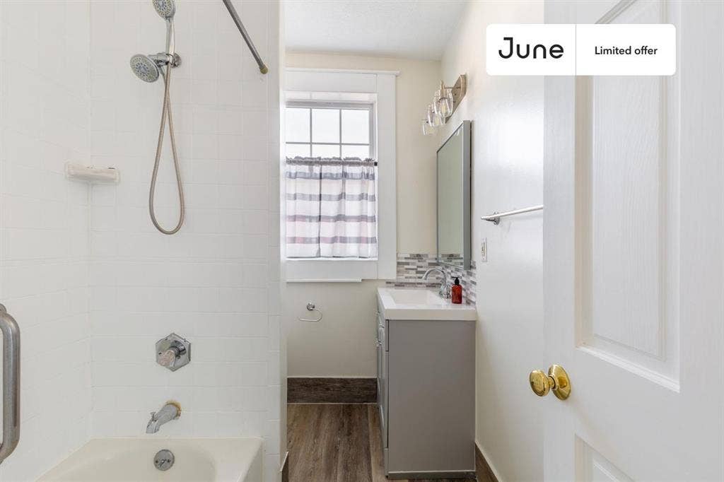 2 BR in Washington DC