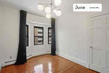 6 BR in Boston