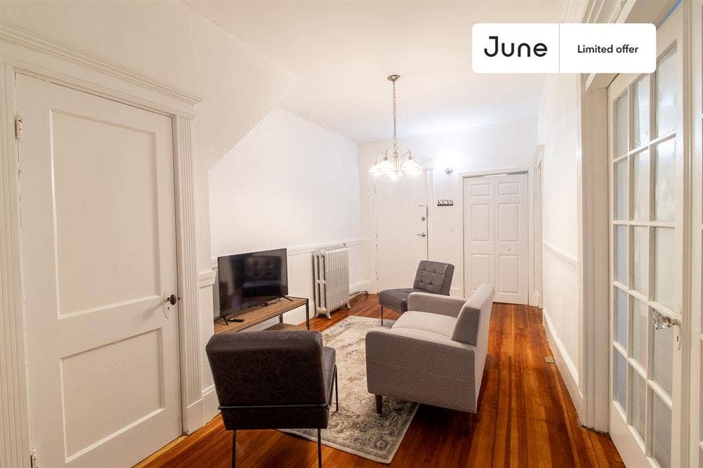 5 BR in Boston