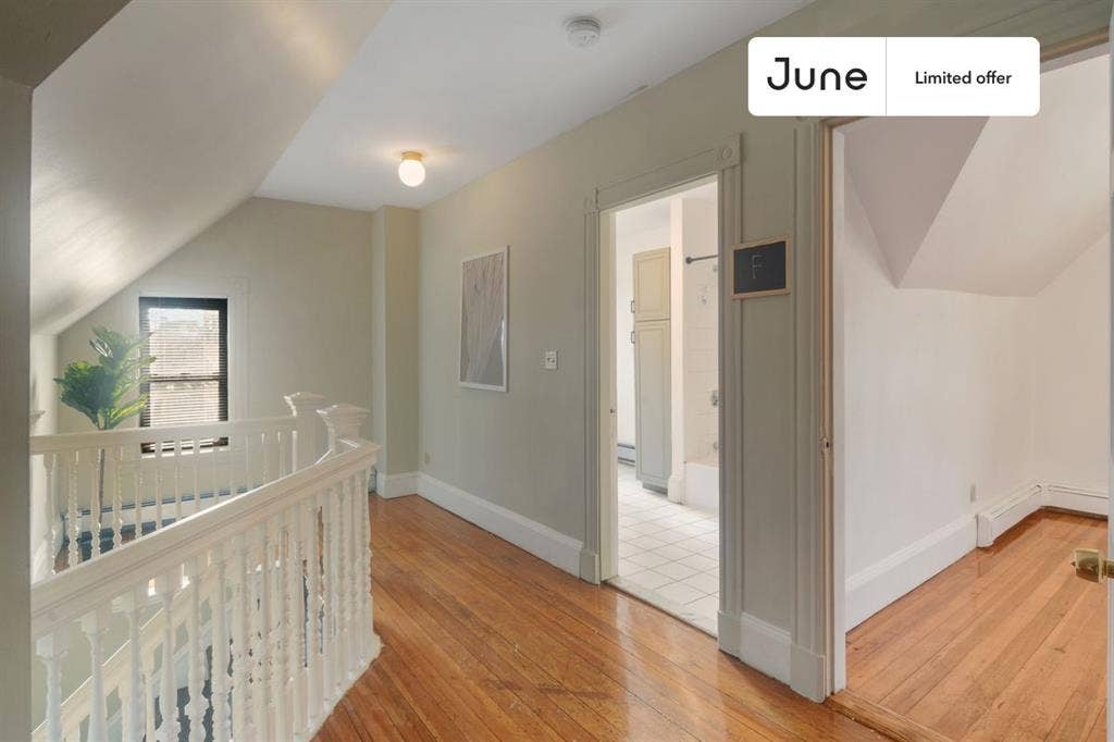 6 BR in Boston