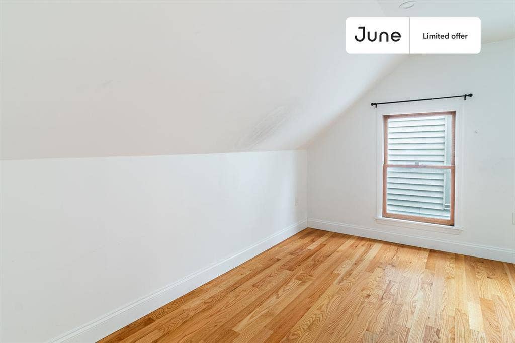 6 BR in Boston