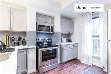 4 BR in New York City