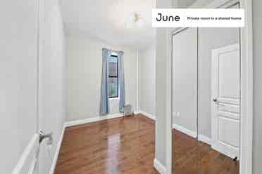 4 BR in New York City