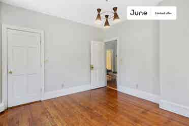 4 BR in Boston