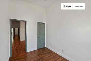 4 BR in New York City